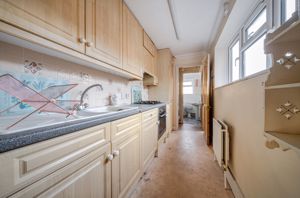 Kitchen- click for photo gallery